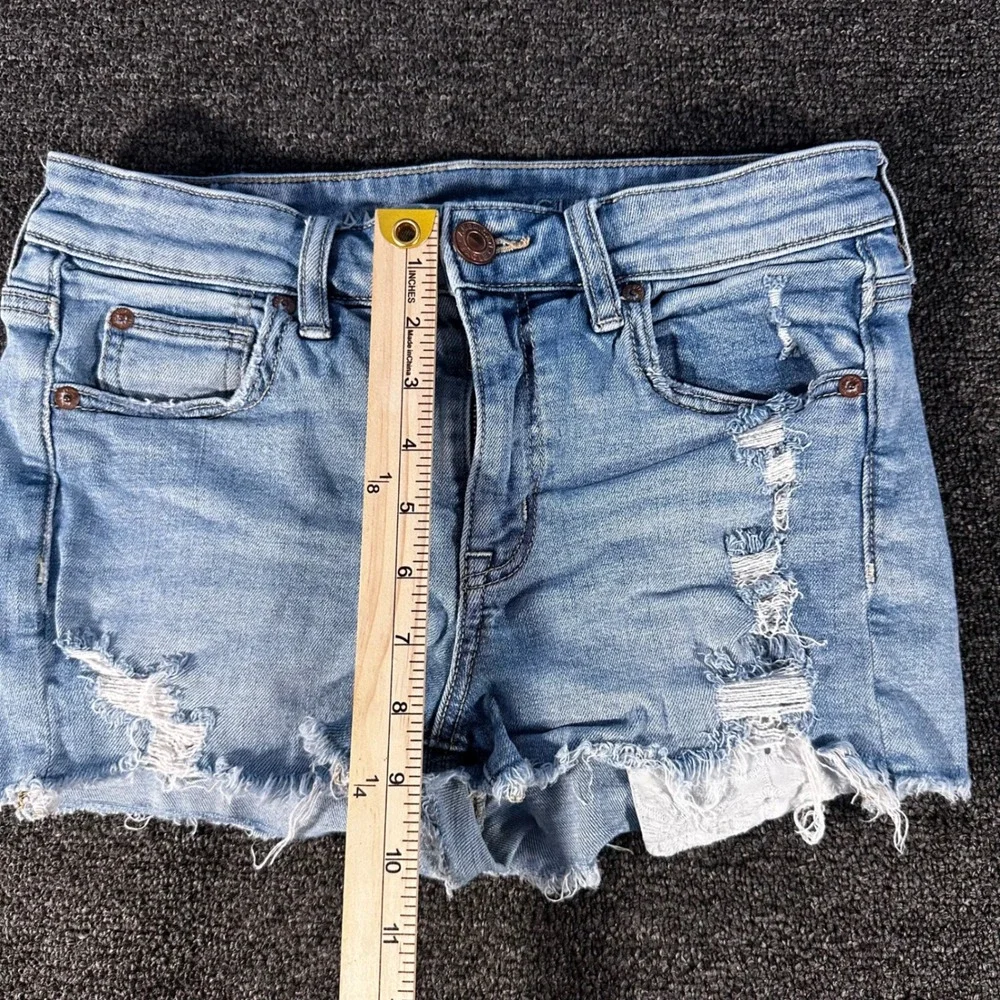 American Eagle Hi-Rise Shortie Womens 4 Light Blue Good Distressed Denim Shorts